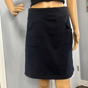 Columbia Above the Knee Black Utility Skirt
